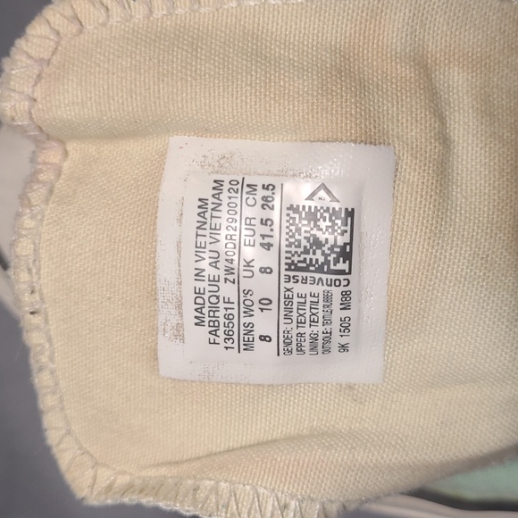 Converse - Picture 4 of 4